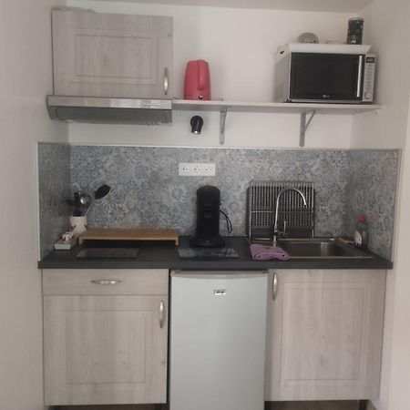 Les Oliviers Apartment Карпентра Екстериор снимка